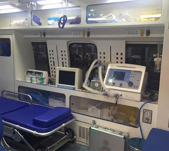 石棉县车辆内部展示